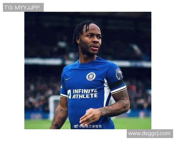 英格兰足球明星斯特林个人简介及其职业生涯亮点解析