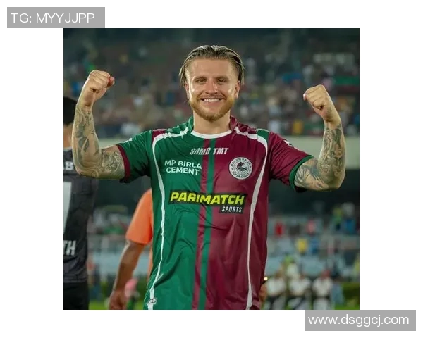 澳大利亚足球明星卡明斯展现非凡实力成就职业生涯巅峰